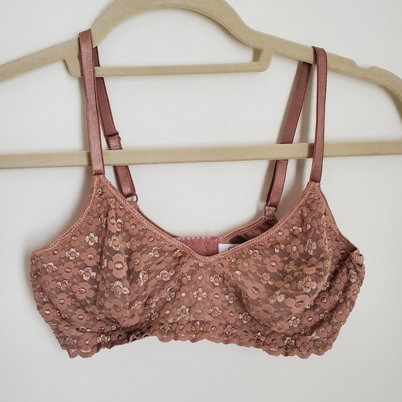 Olga Floral Lace Underwire Nude Neutral Beige Bra size 36B - Picture 2 of 8